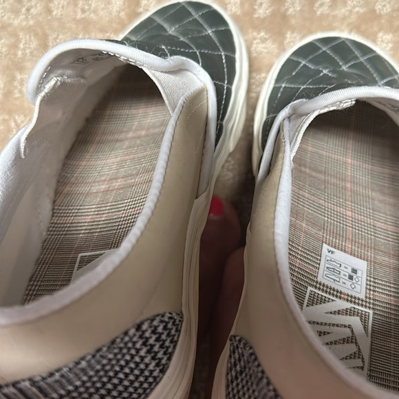 Vans women’s size six slips on. Warn a handful of times only. - Picture 5 of 8